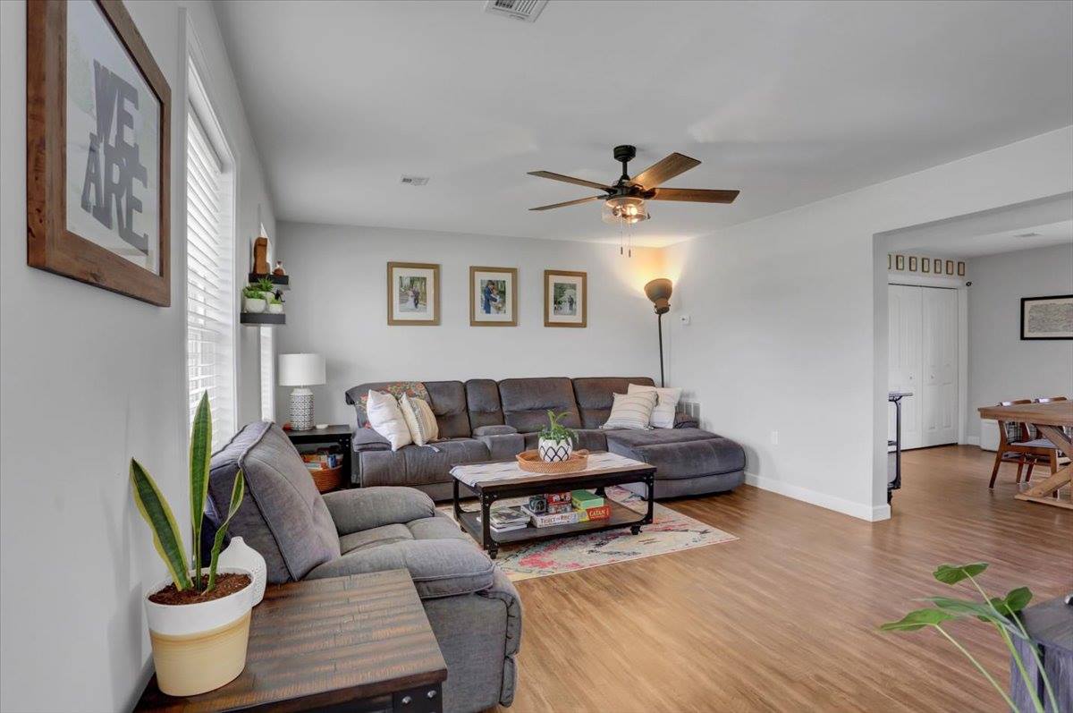 38 W Clarissa Drive, Shippensburg, PA 17257