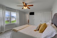 38 W Clarissa Drive, Shippensburg, PA 17257