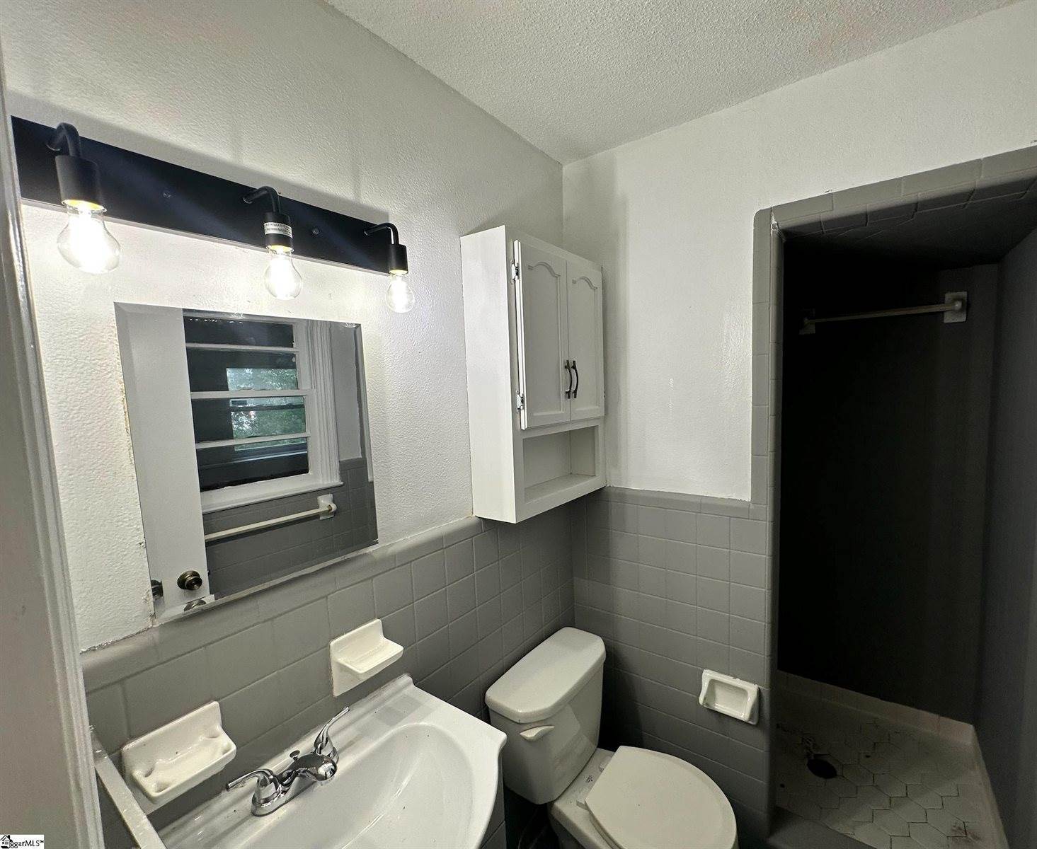 115 Cole, Greenwood, SC 29646