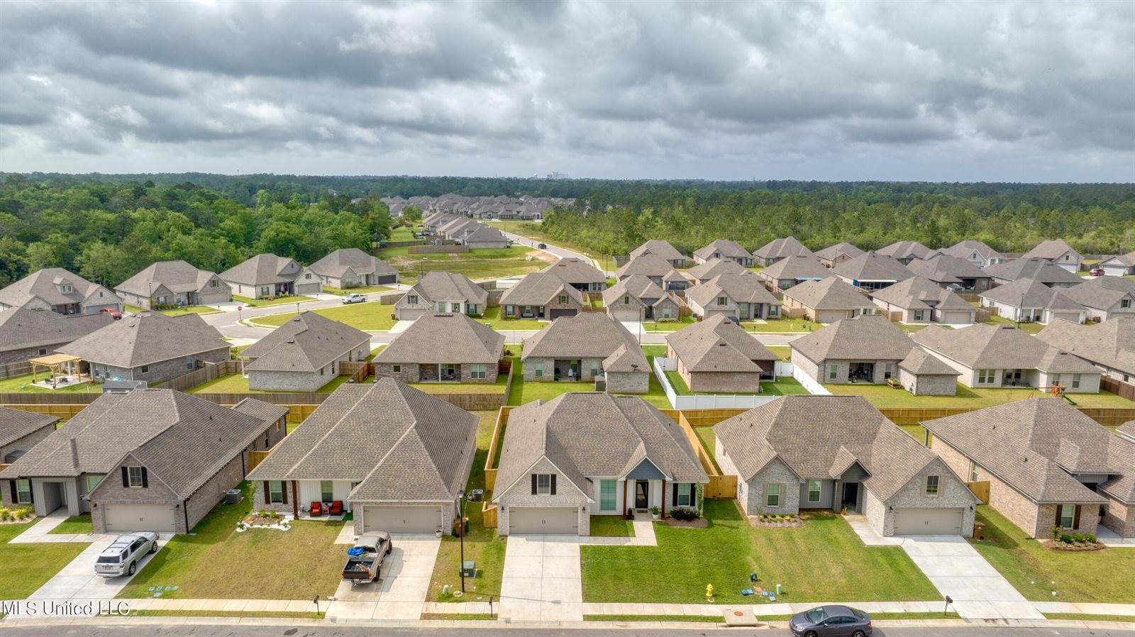 3741 Hamilton Drive, D'Iberville, MS 39540