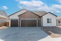 1530 Excelsior Creek Avenue, Montrose, CO 81401