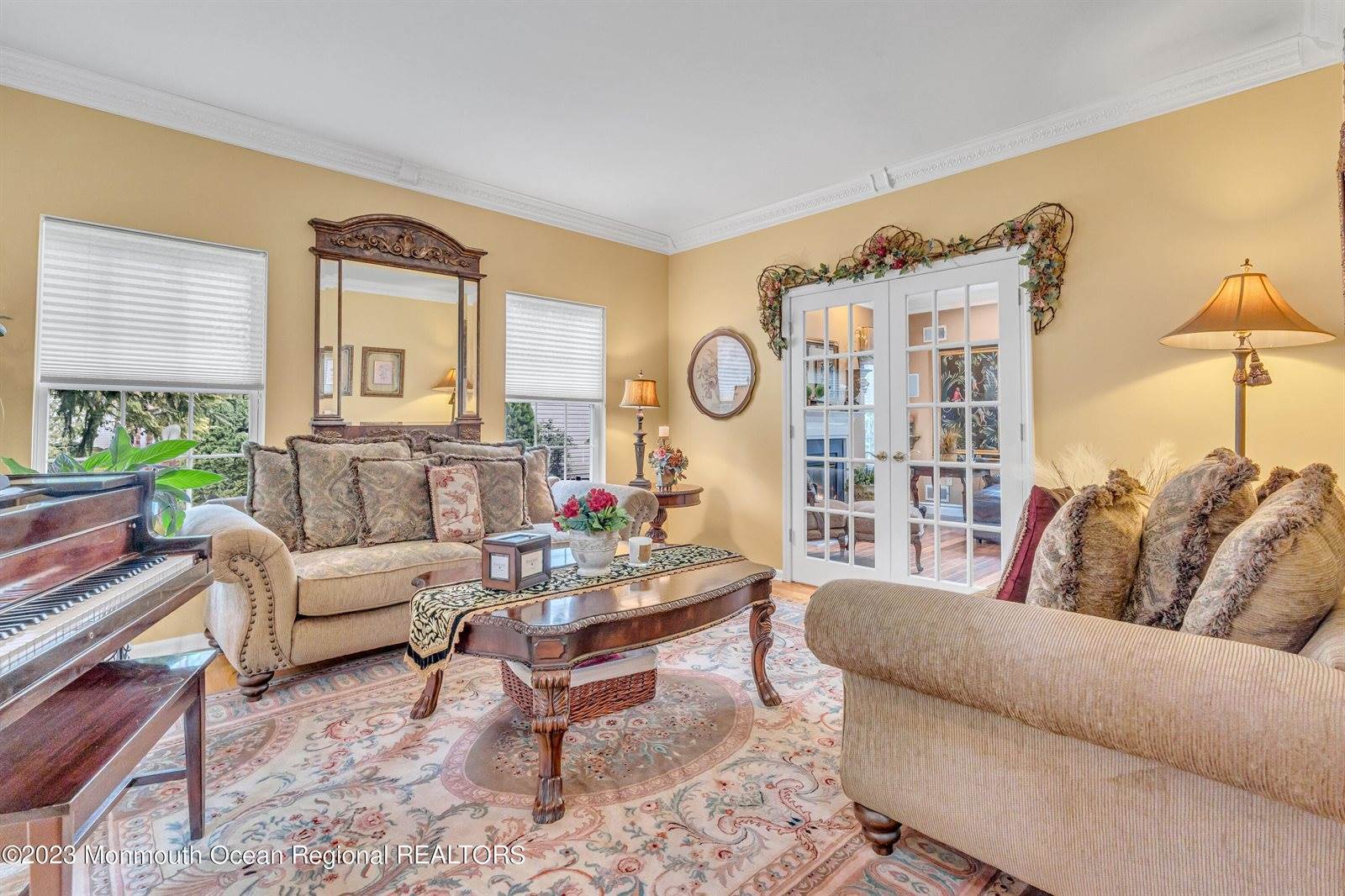 19 Sycamore Court, Monroe, NJ 08831