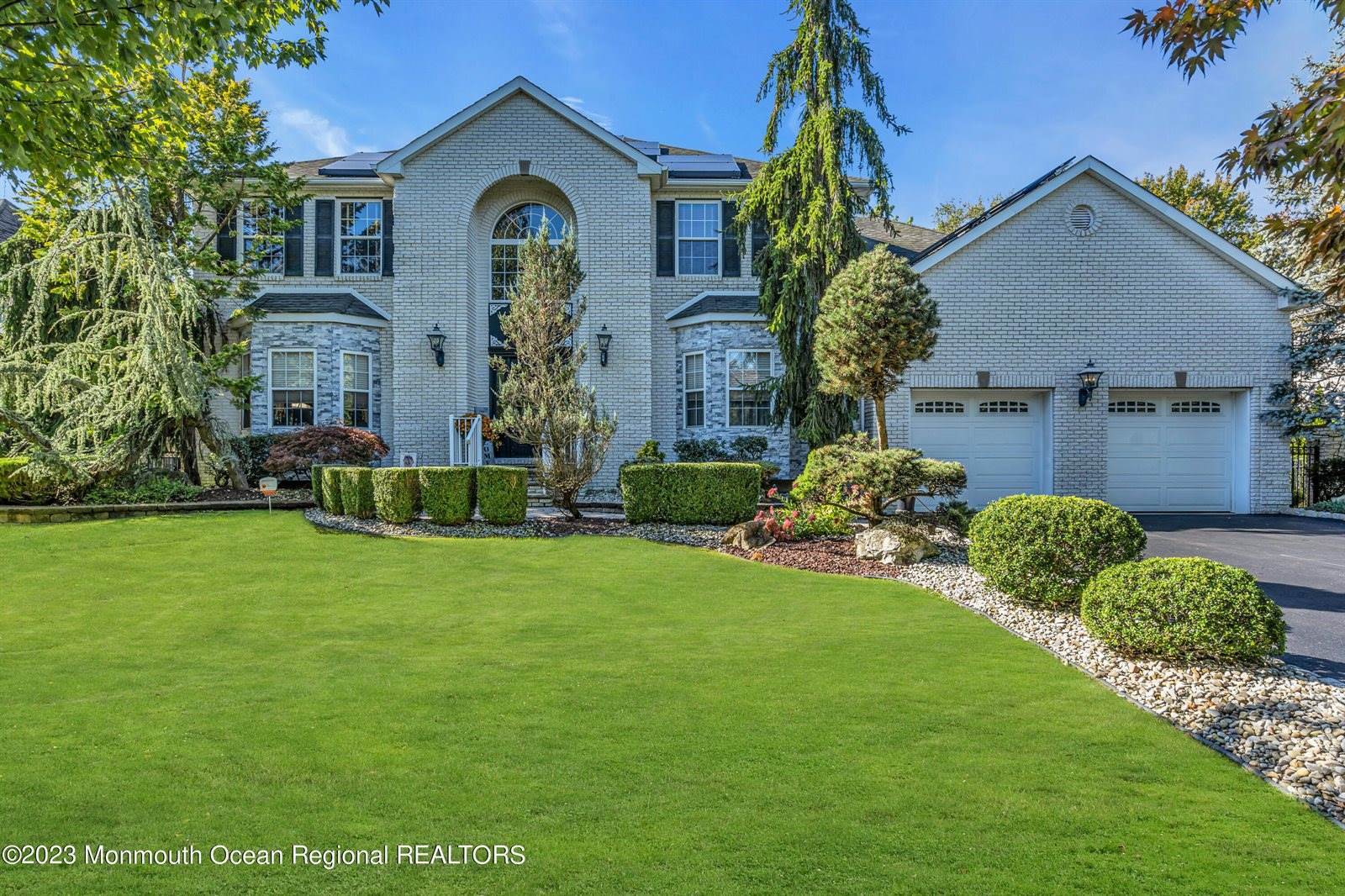 19 Sycamore Court, Monroe, NJ 08831