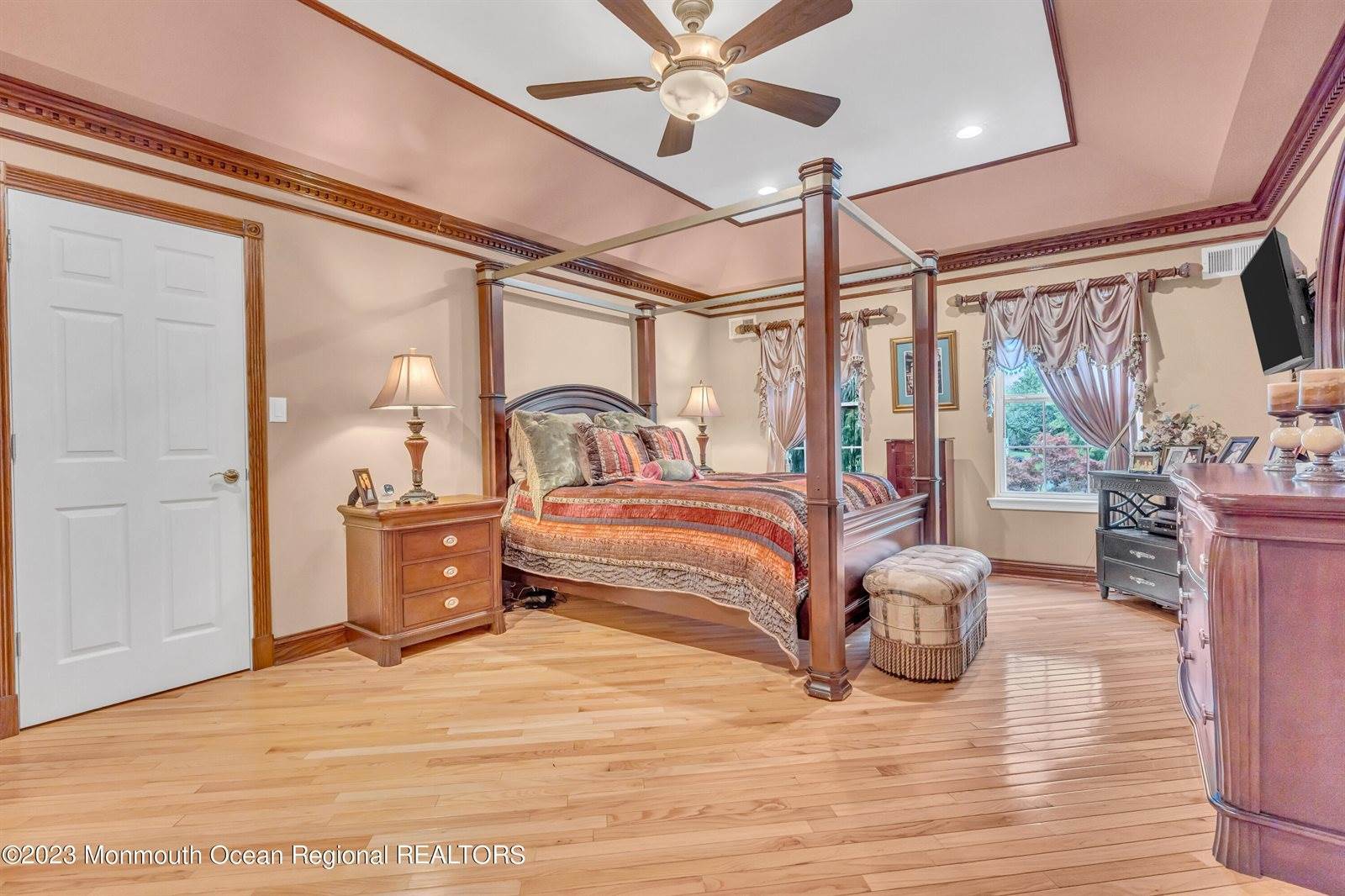 19 Sycamore Court, Monroe, NJ 08831