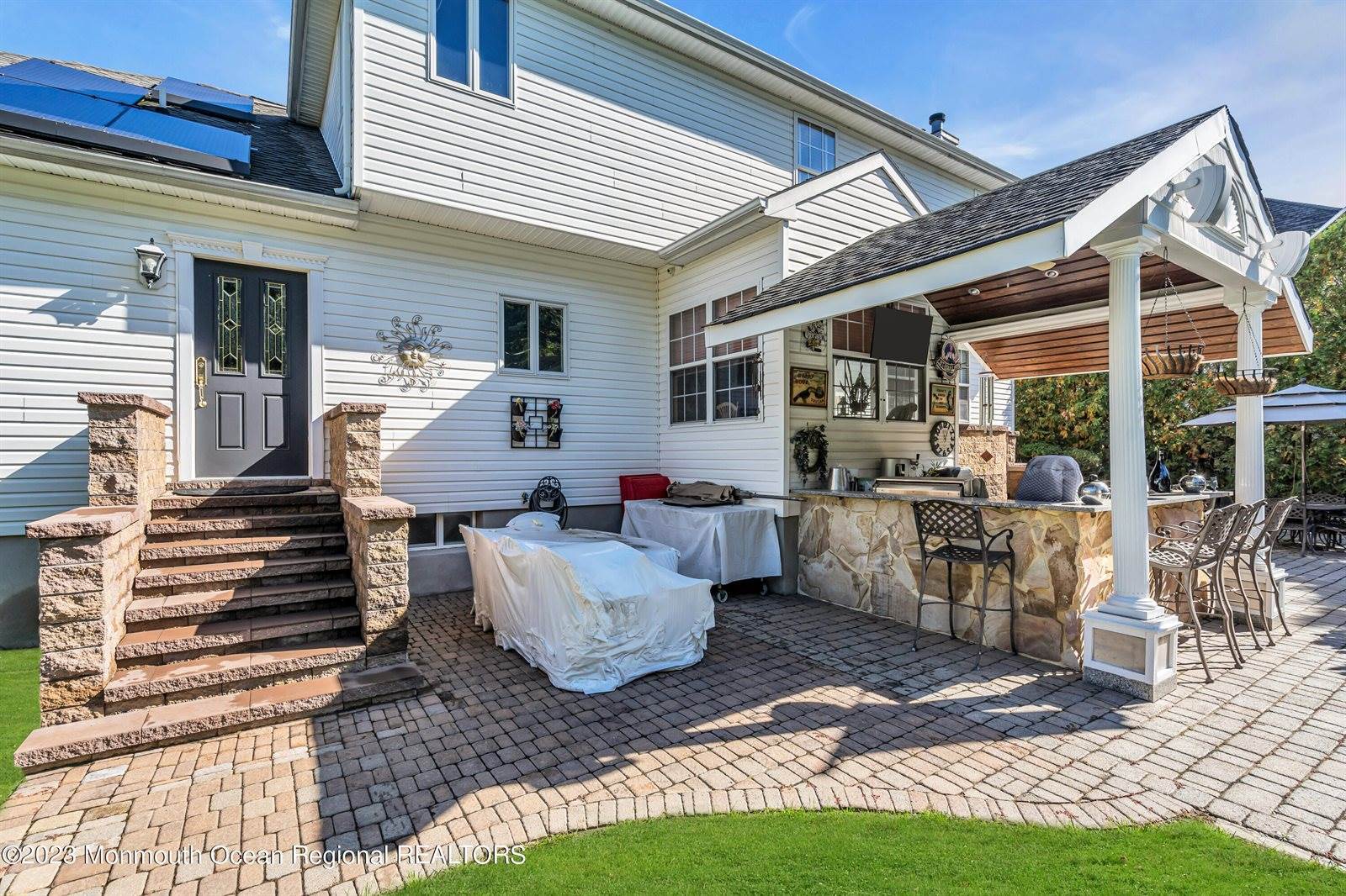 19 Sycamore Court, Monroe, NJ 08831