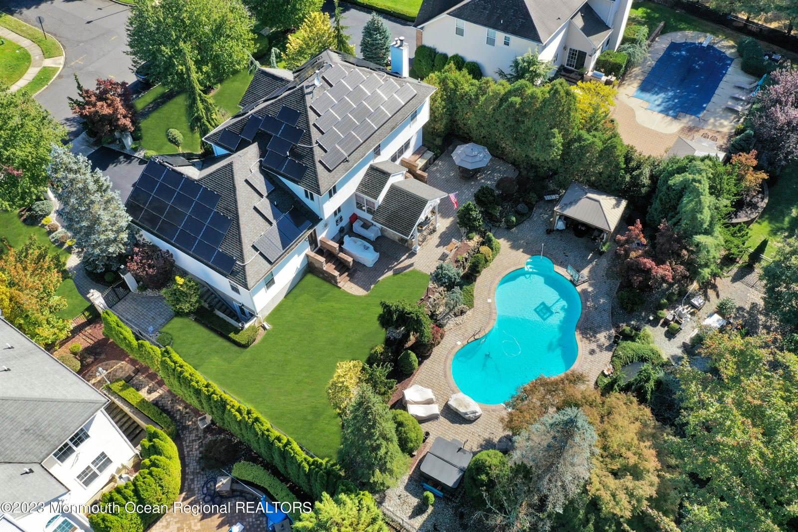 19 Sycamore Court, Monroe, NJ 08831