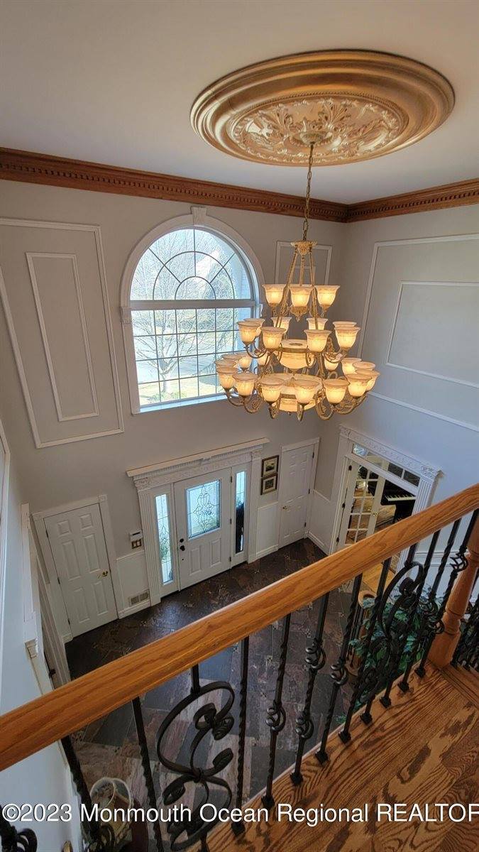 19 Sycamore Court, Monroe, NJ 08831