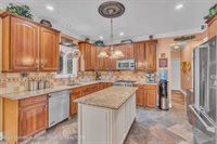 19 Sycamore Court, Monroe, NJ 08831