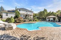 19 Sycamore Court, Monroe, NJ 08831