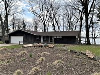 575 River Road West, Rudolph, WI 54475