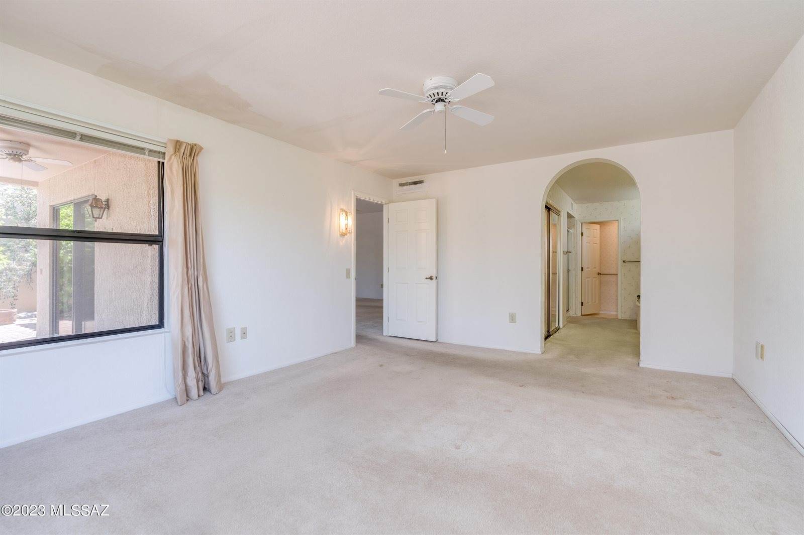 14332 North Chalk Creek Drive, Oro Valley, AZ 85755