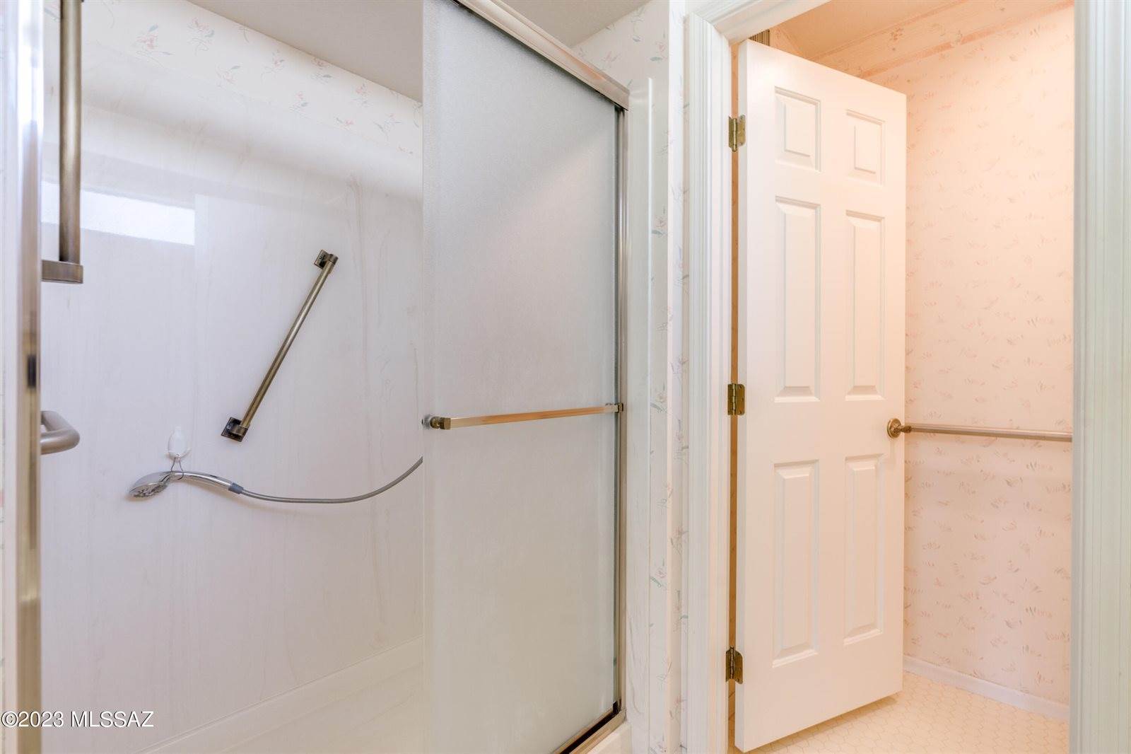 14332 North Chalk Creek Drive, Oro Valley, AZ 85755