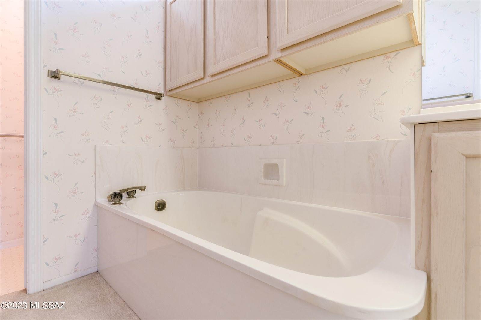 14332 North Chalk Creek Drive, Oro Valley, AZ 85755