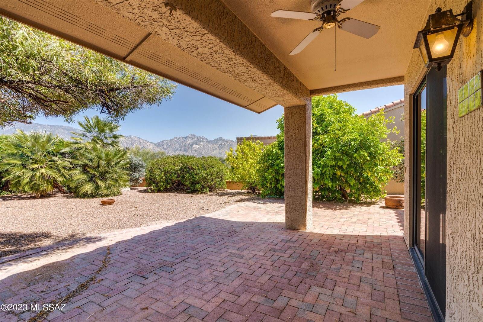 14332 North Chalk Creek Drive, Oro Valley, AZ 85755