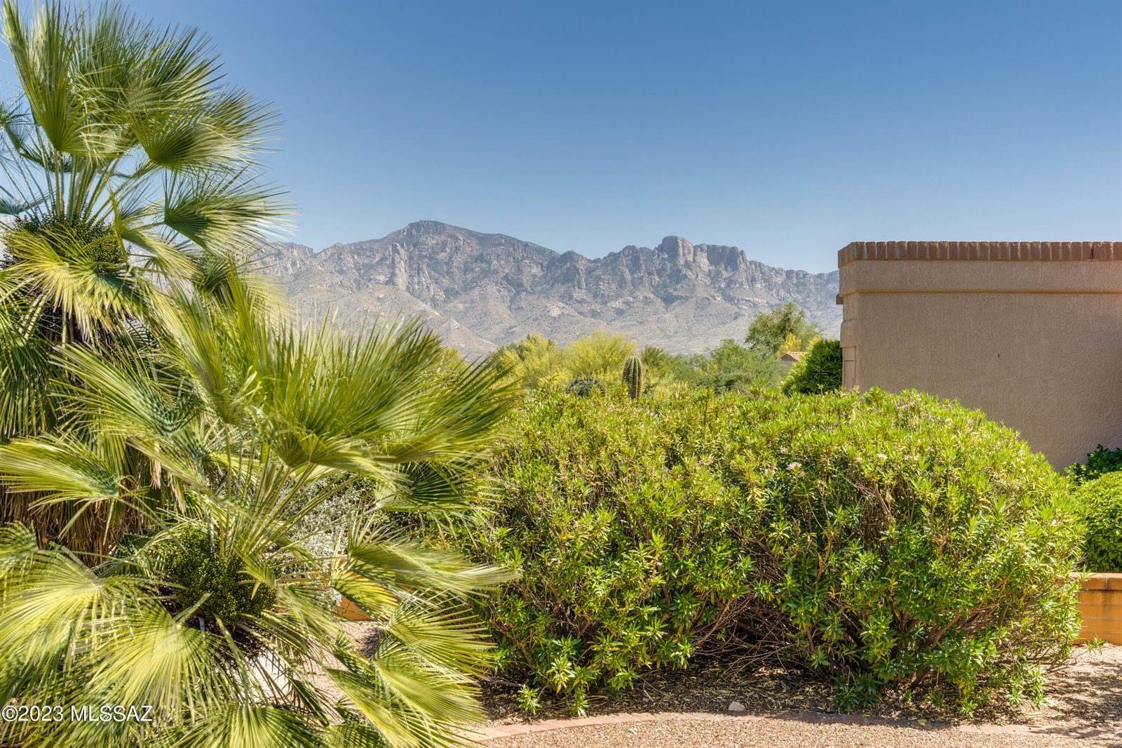 14332 North Chalk Creek Drive, Oro Valley, AZ 85755