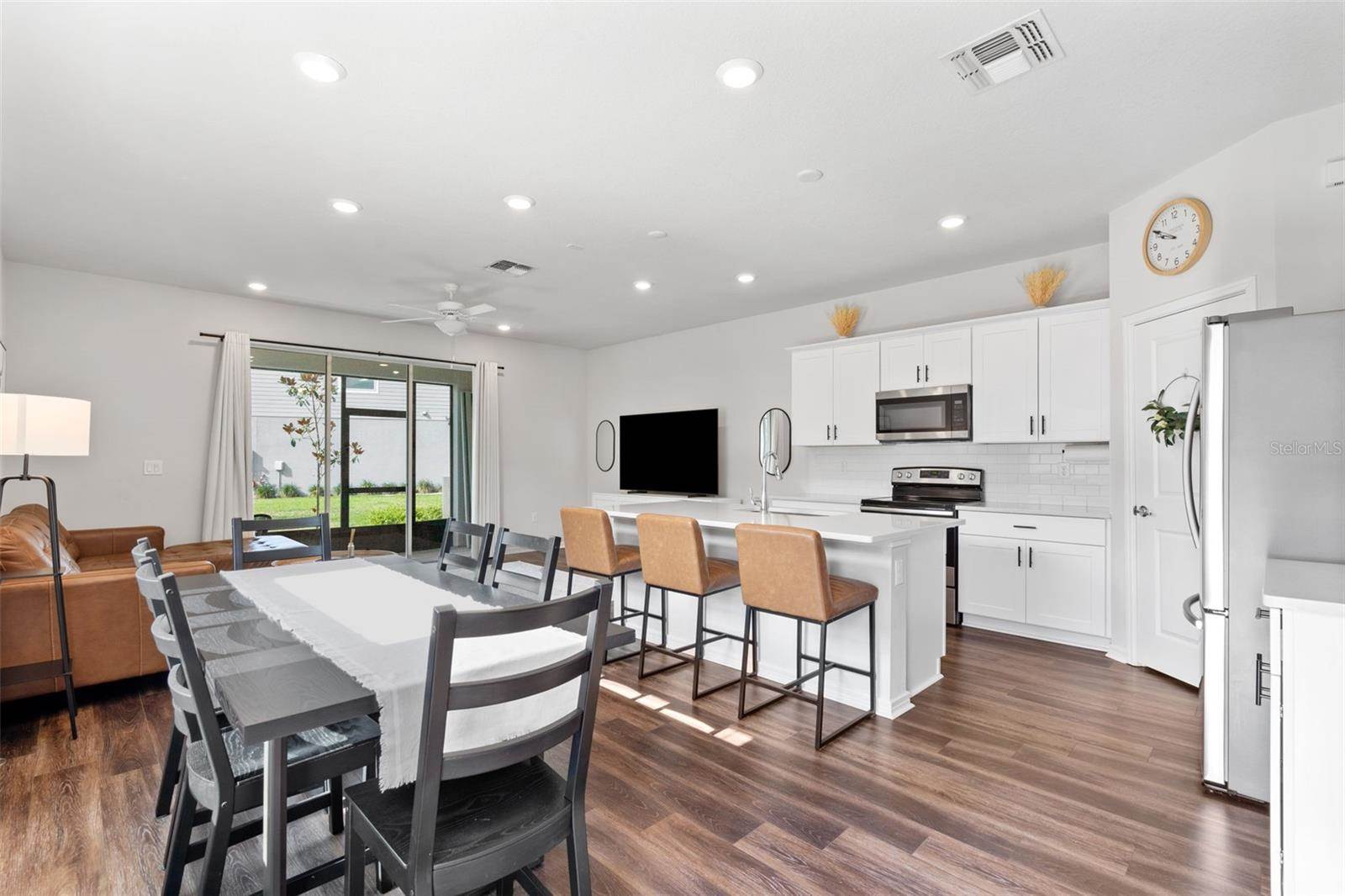 19700 Shady Oak Drive, Land O Lakes, FL 34638