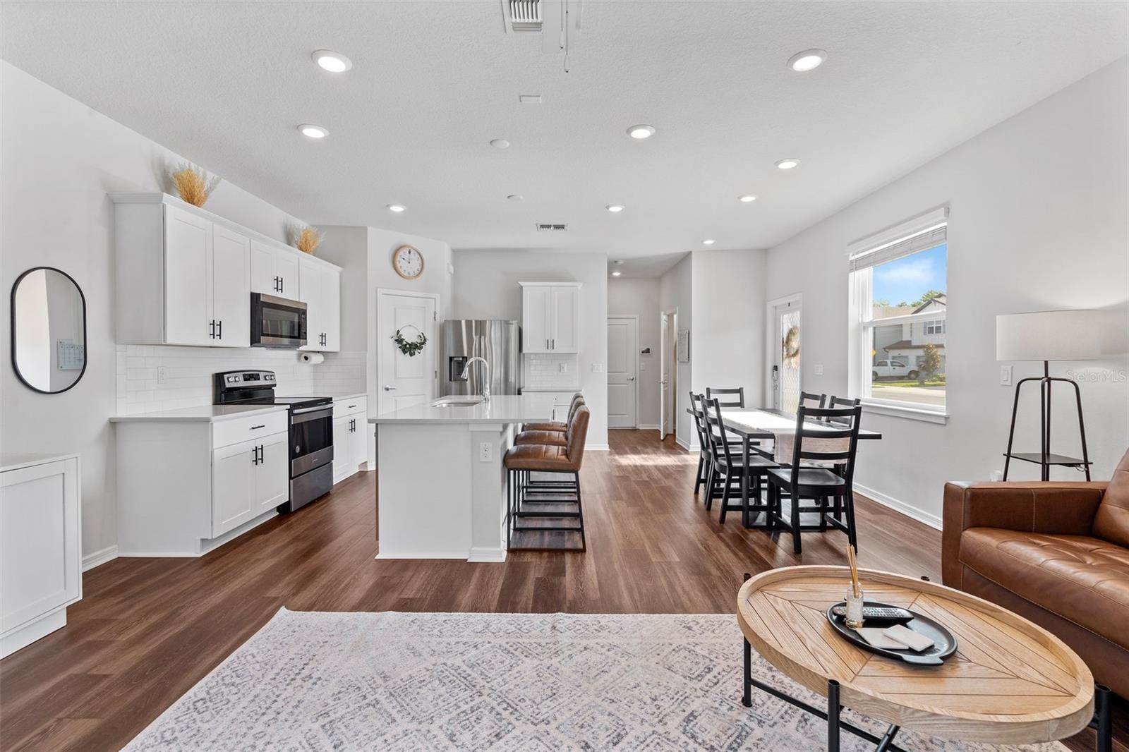 19700 Shady Oak Drive, Land O Lakes, FL 34638