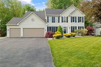 45 Chaucer Circle, Lysander, NY 13027