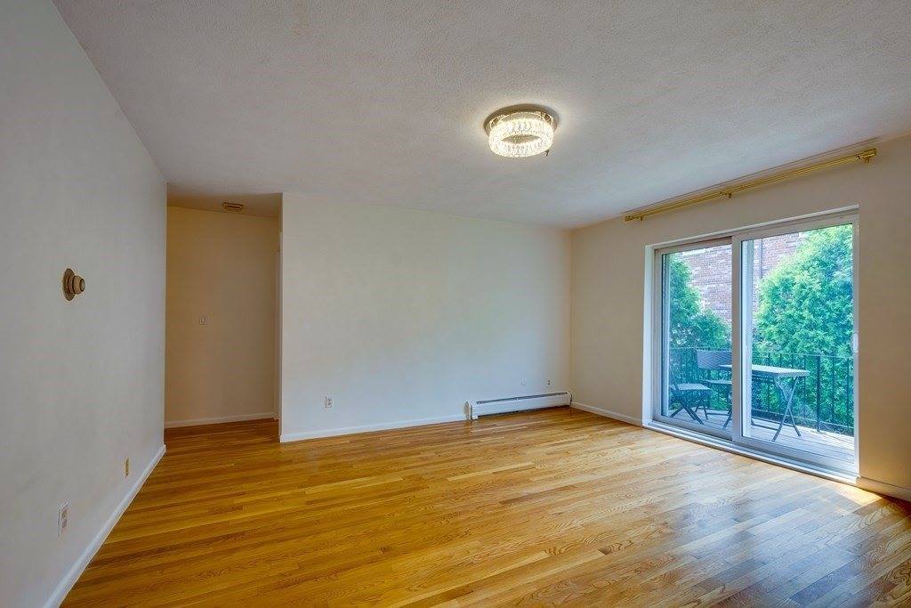 41 Westgate Road, #3, Boston, MA 02647