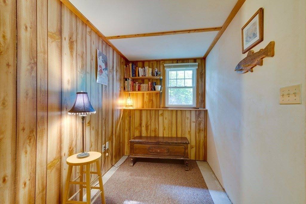 3 Caboose Ln, Dedham, MA 02026