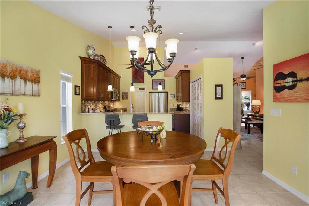 6774 Buckingham Ct, Naples, FL 34104