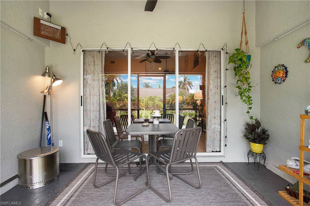 6774 Buckingham Ct, Naples, FL 34104