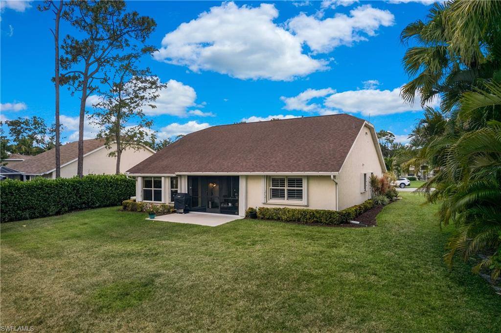 6774 Buckingham Ct, Naples, FL 34104