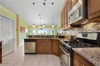 6774 Buckingham Ct, Naples, FL 34104