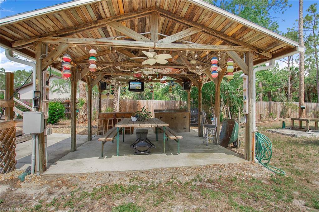 2770 6th AVE SE, Naples, FL 34117