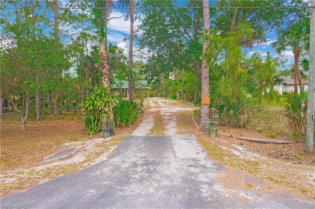 2770 6th AVE SE, Naples, FL 34117