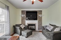 189 Greenwood Road, Winchester, VA 22602