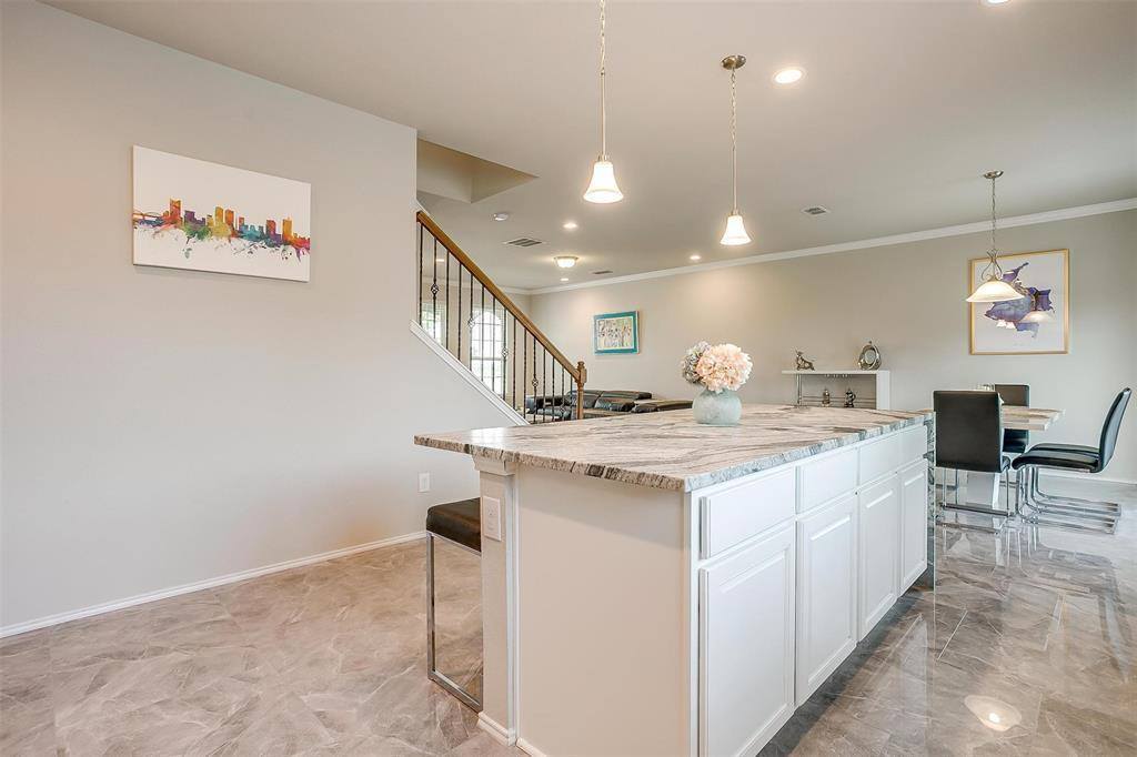 3129 Spotted Fawn Drive, Fort Worth, TX 76108