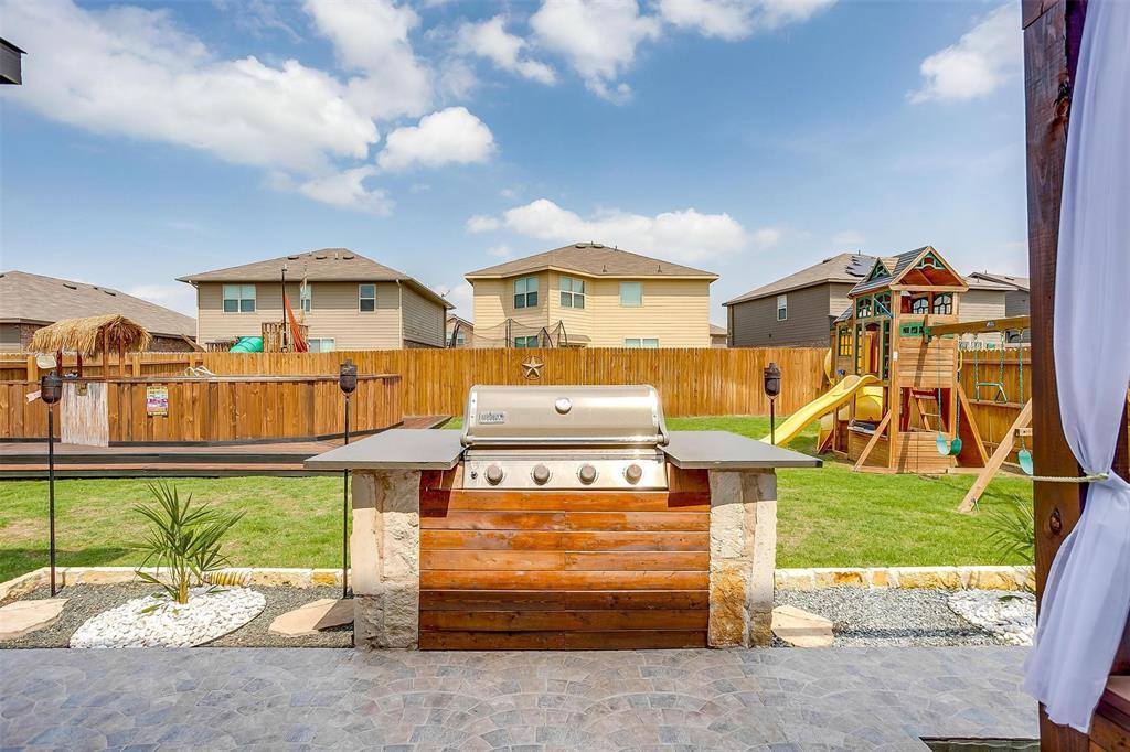 3129 Spotted Fawn Drive, Fort Worth, TX 76108