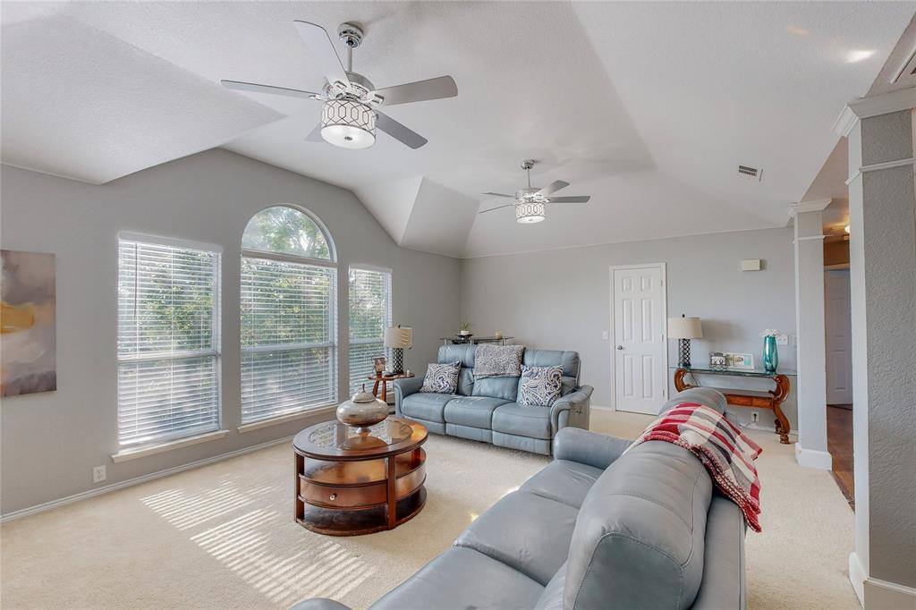 8421 Asheville Lane, Fort Worth, TX 76123