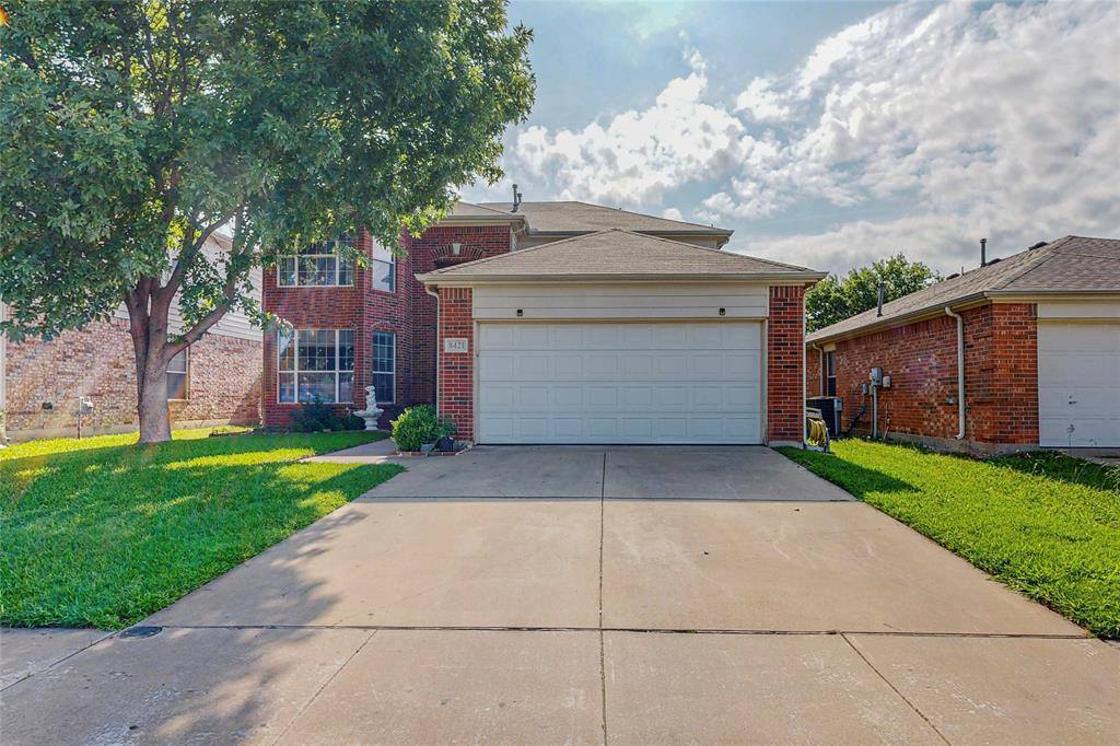 8421 Asheville Lane, Fort Worth, TX 76123