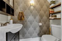 1184 Cleveland Street, Salem, OH 44460