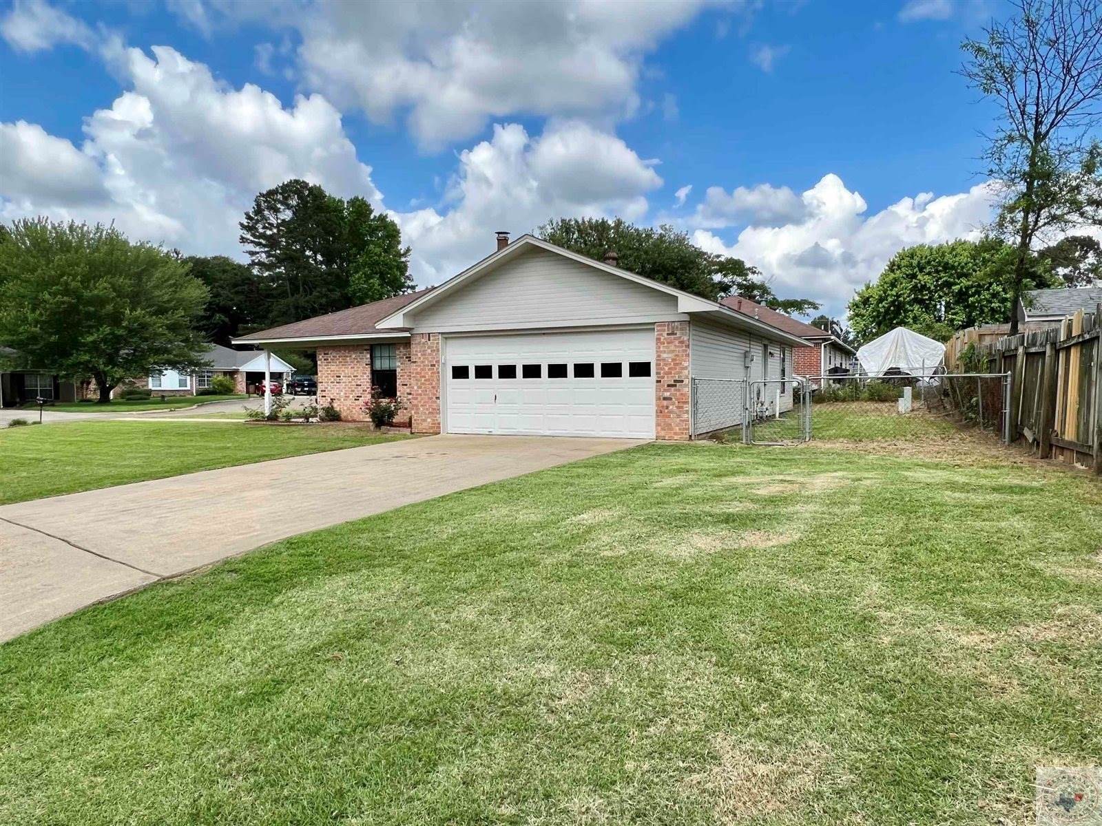 126 Presidio Pl, Wake Village, TX 75501