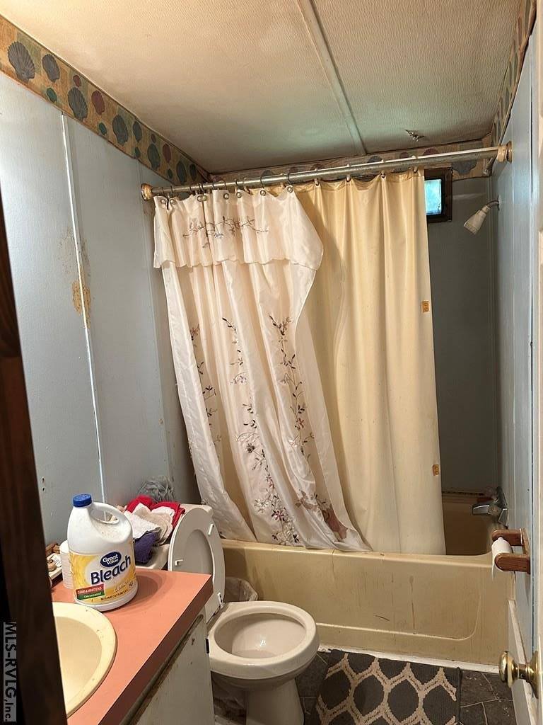 2112 Doctor Purdy Rd, La Crosse, VA 23950