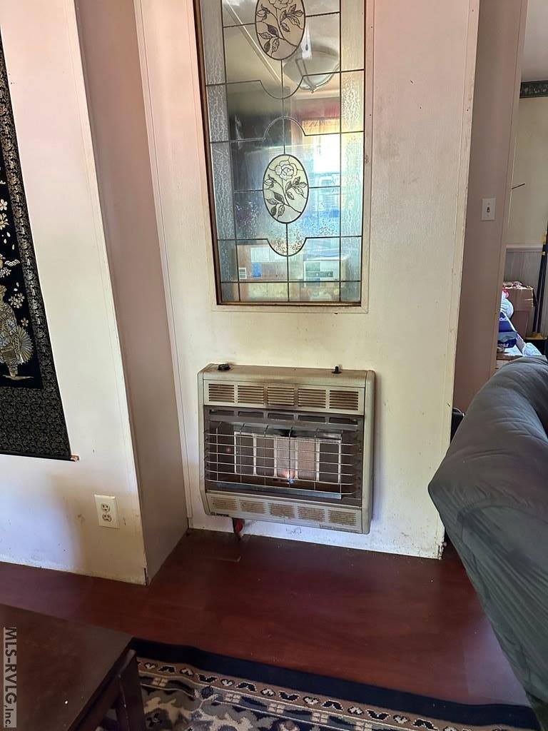 2112 Doctor Purdy Rd, La Crosse, VA 23950