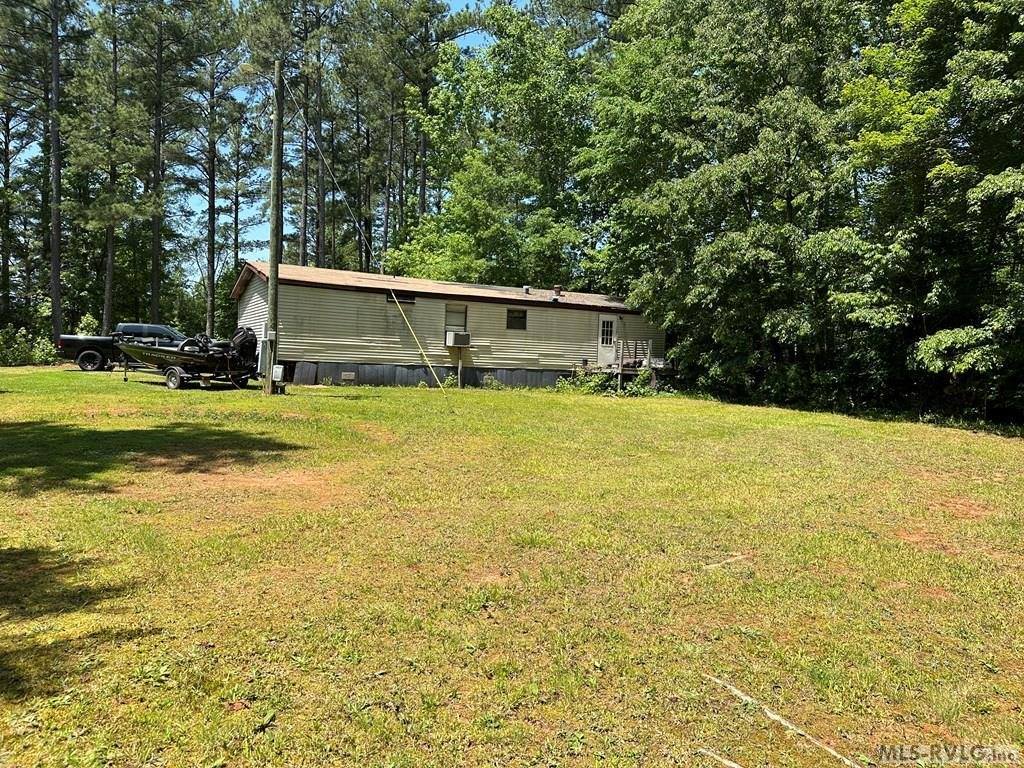 2112 Doctor Purdy Rd, La Crosse, VA 23950