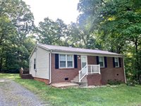 247 Suburban Road, #17, Lynchburg, VA 24501