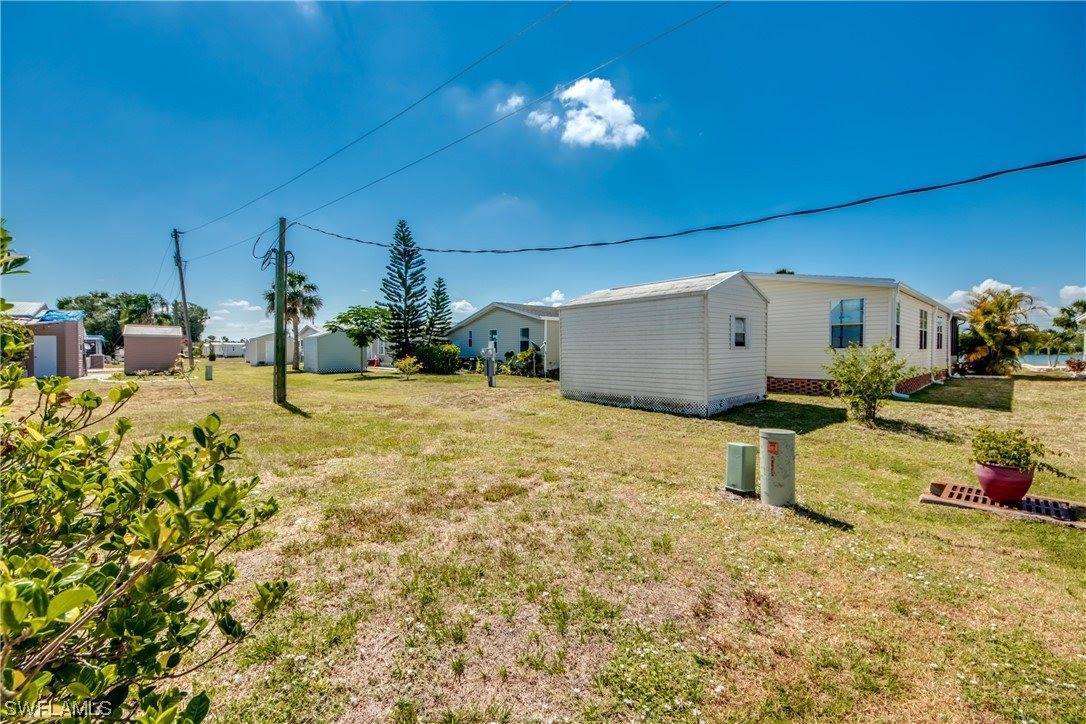 9774 Sugarberry Way, Fort Myers, FL 33905