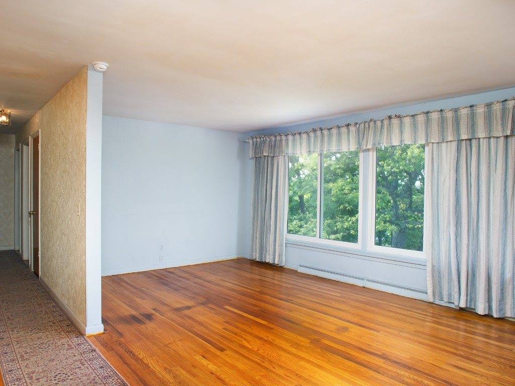 511 Hazel Drive, Vestal, NY 13850