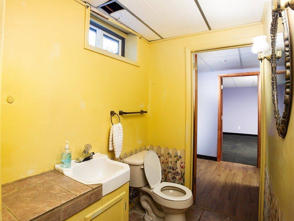 511 Hazel Drive, Vestal, NY 13850