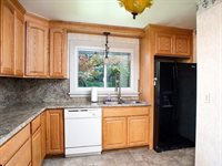 511 Hazel Drive, Vestal, NY 13850