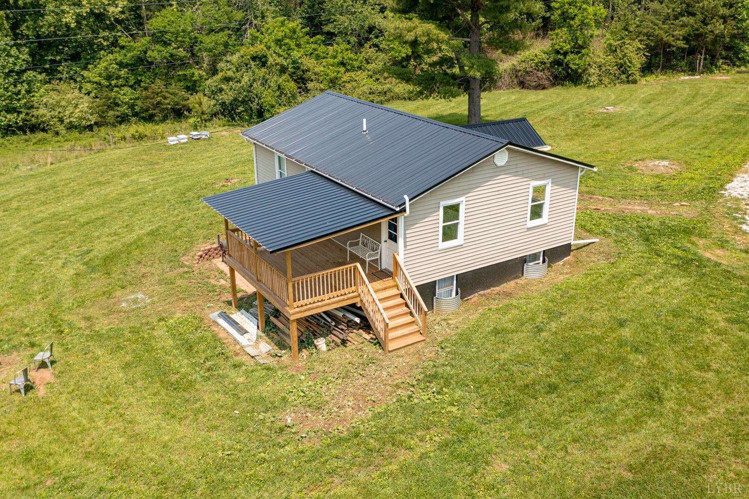 2090 N Creek Road, Appomattox, VA 24522