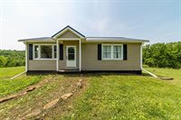 2090 N Creek Road, Appomattox, VA 24522