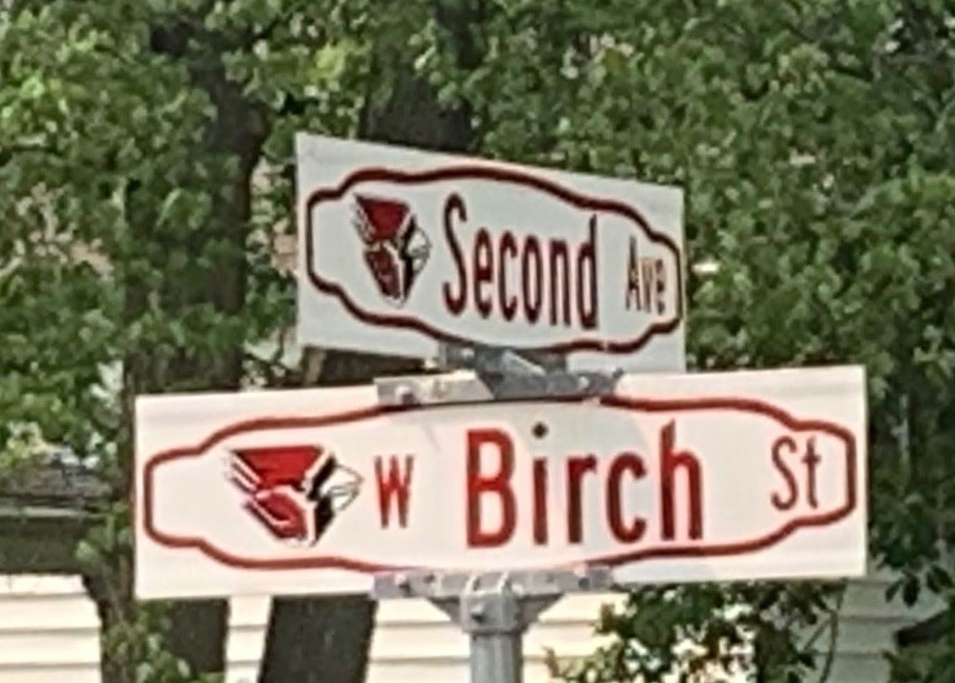 401 South 2nd Avenue, Forreston, IL 61030