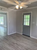 401 South 2nd Avenue, Forreston, IL 61030