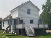 401 South 2nd Avenue, Forreston, IL 61030